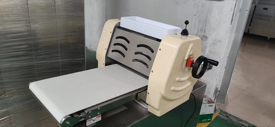 Mini-Teigplatten für die kommerzielle Küche mit 2,5 kg Max-Rollgewicht
